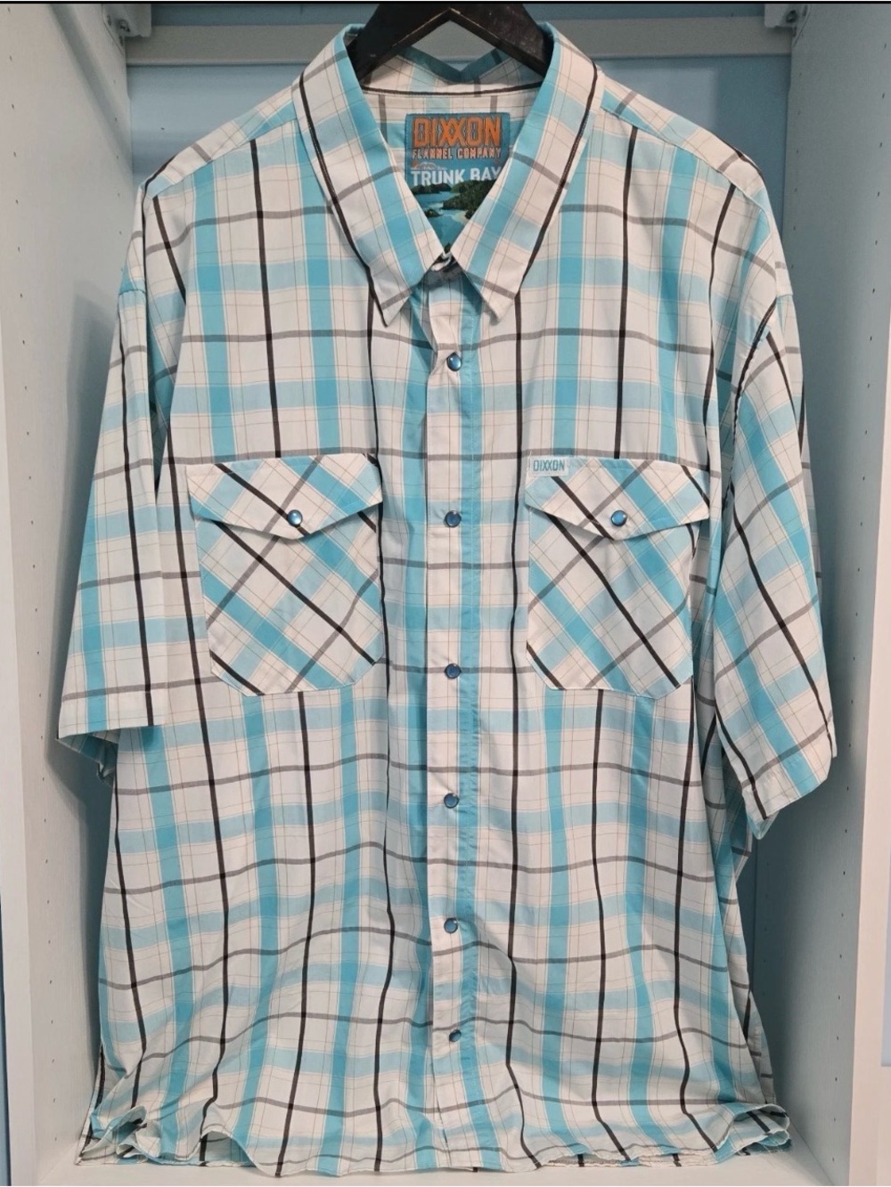 Dixxon Trunk Bay Men's Short-Sleeve Plaid Bamboo - Light Blue/White Shirt